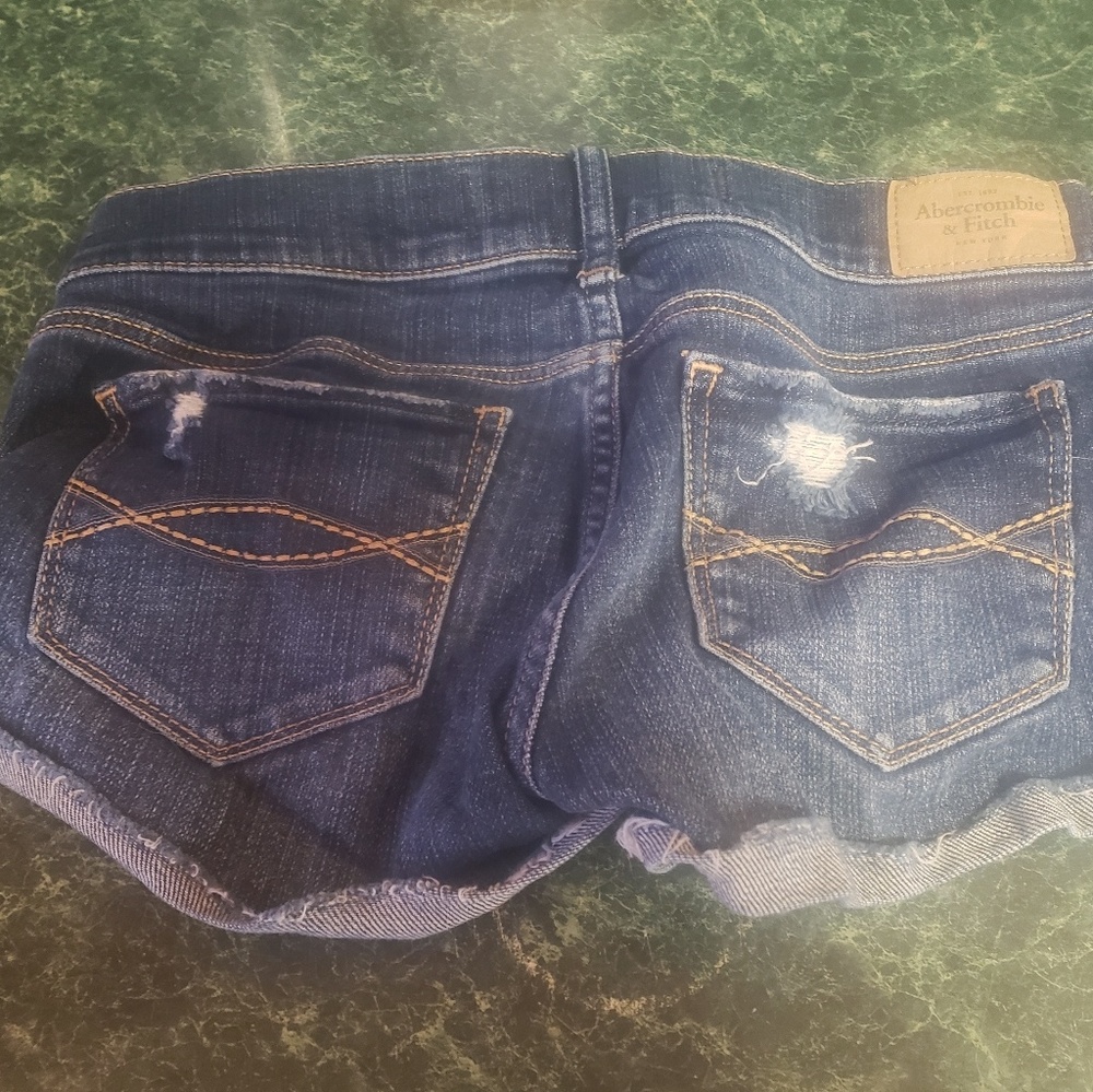 Shorts - Picture 2 of 2